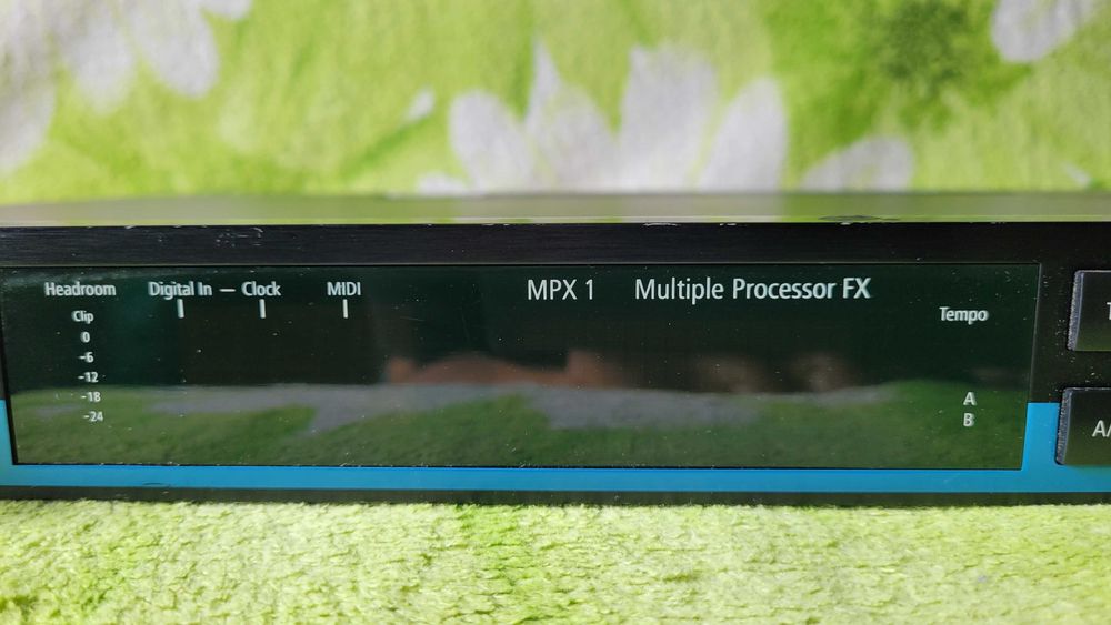 Multiple Processor FX  Lexicon MPX1