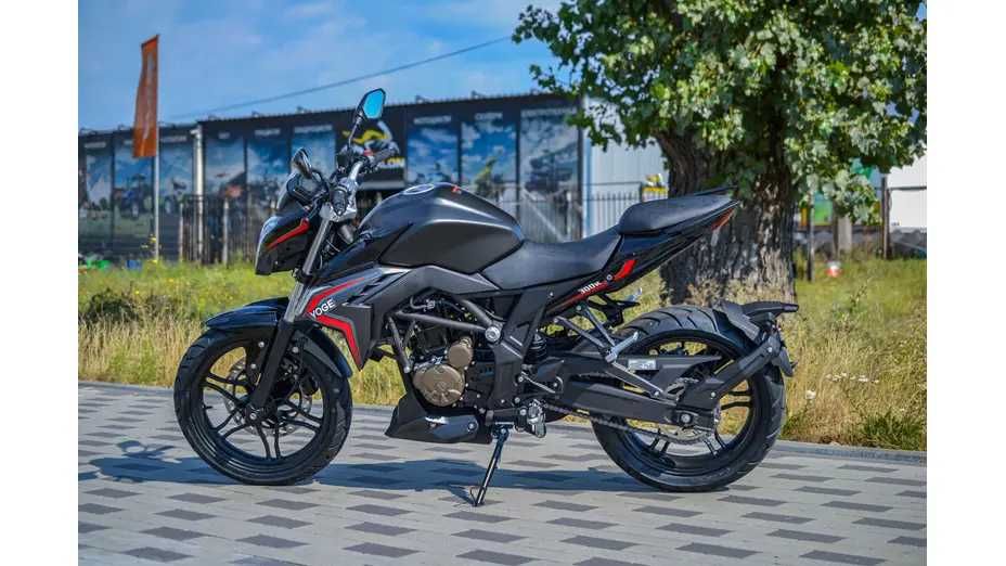 Мотоцикл LONCIN LX300-6 CR6