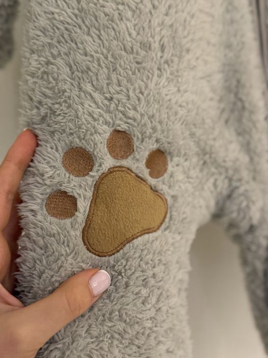 Новый серый детский комбинезон