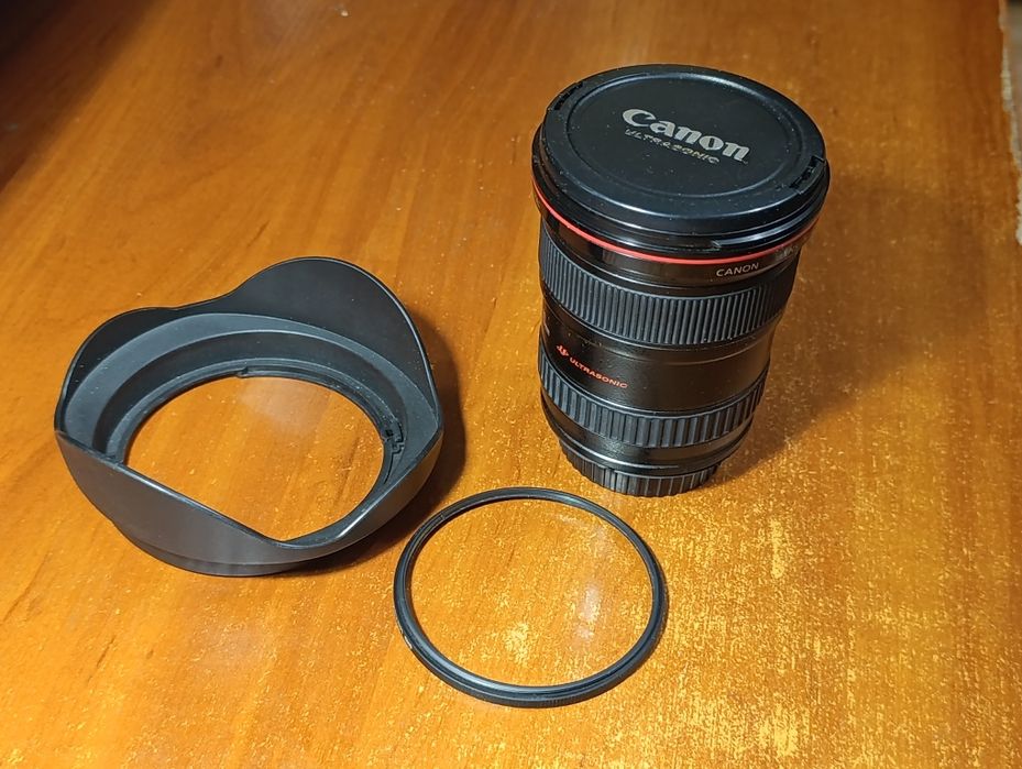 Об'єктив Canon EF 17-40mm F4L USM
