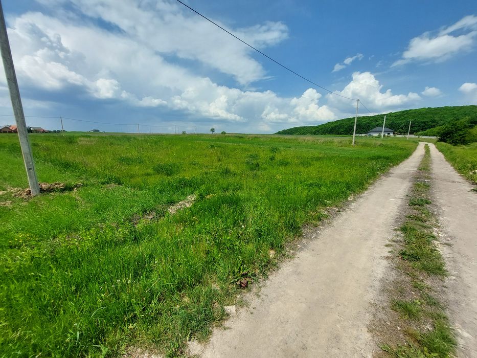 Продам земельну ділянку під забудову