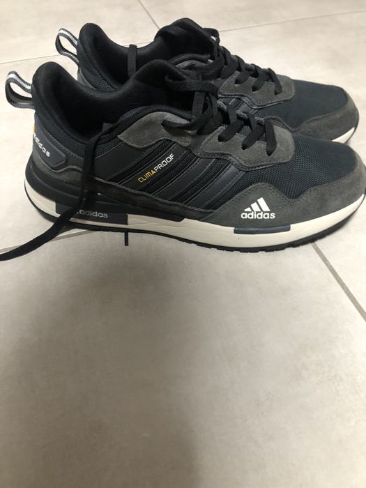 Чоловічі кросівки Adidas 44розмір