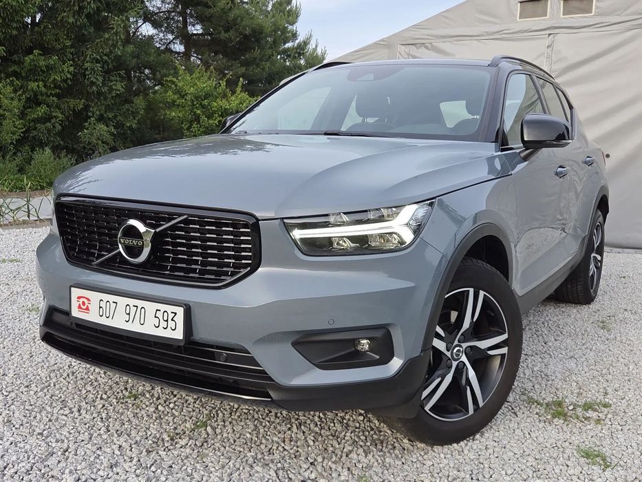 Volvo XC 40 T2 130KM Rdesign 2021r benzyna manual Virtual kamera webasto ACC+pilot