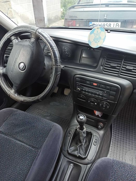 Opel Vectra 1.8 бензин 2000р.