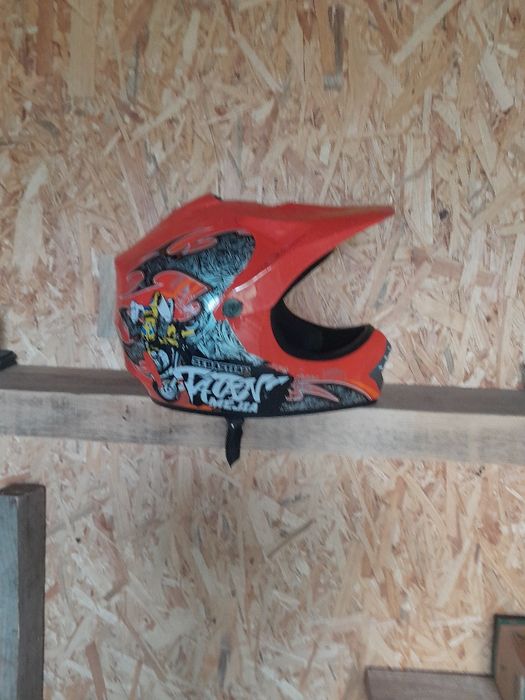 Kask na crossa/quada