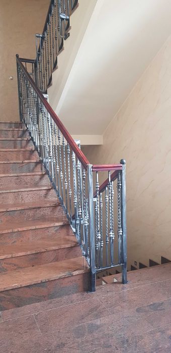 Klimatyczne biuro poddaszu 67 m2 [112m2) fabryka Kohna - bezpośrednio