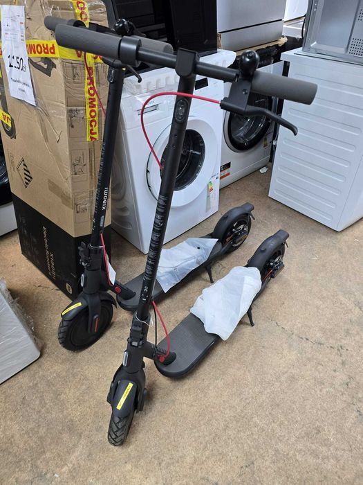 OUTLET nowa Hulajnoga elektryczna Xiaomi Scooter 4 NE 300 W 35 km