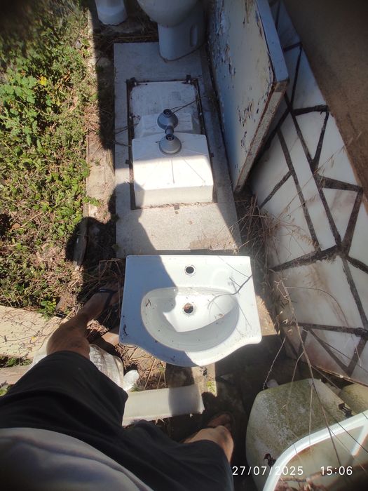 Loiças casa de banho