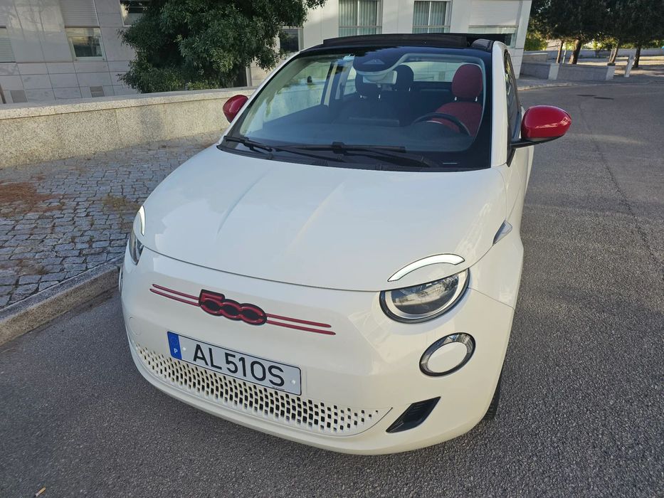 Fiat 500e C (RED)