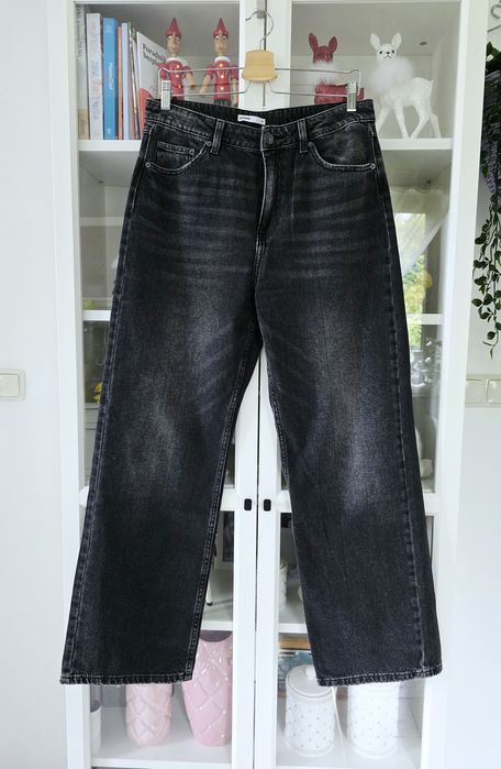 Cropp spodnie jeansowe z szerokimi nogawkami 40