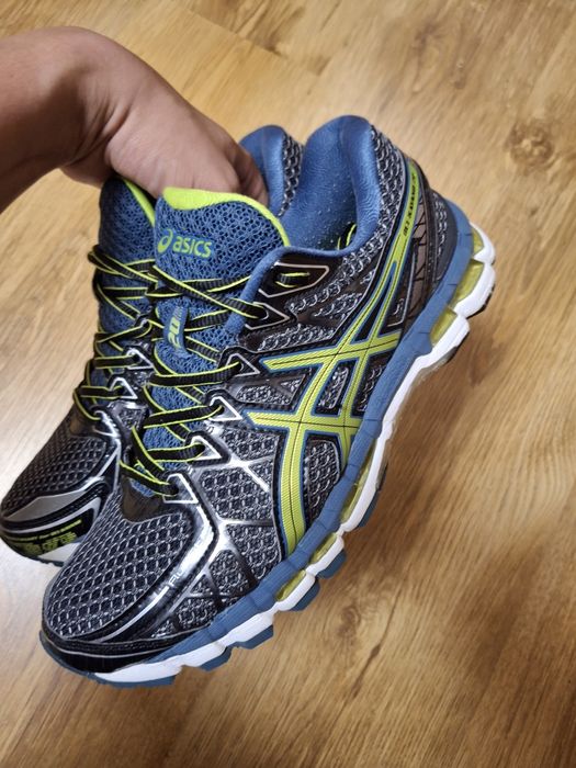 Кроссовки Asics gel-kayano 20 (44,28см) original