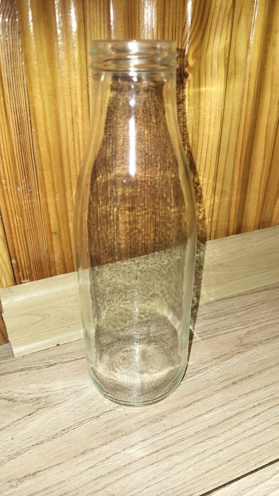 Butelki 1 litr z nakretkami