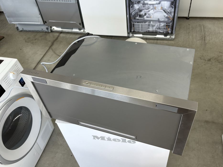 Вбудована телескопічна витяжка Miele DAS 2620 Німеччина