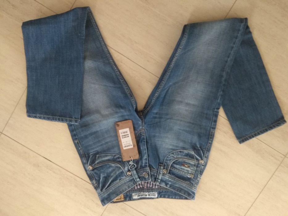 Spodnie jeansowe Flexport