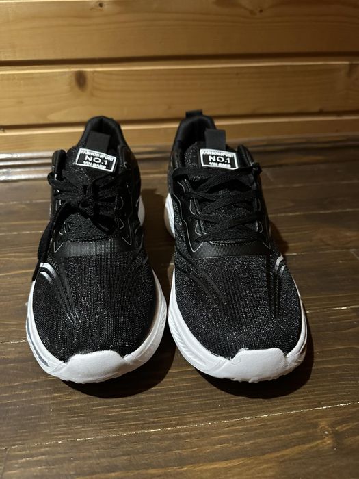 Кросівки 45р, 30 см