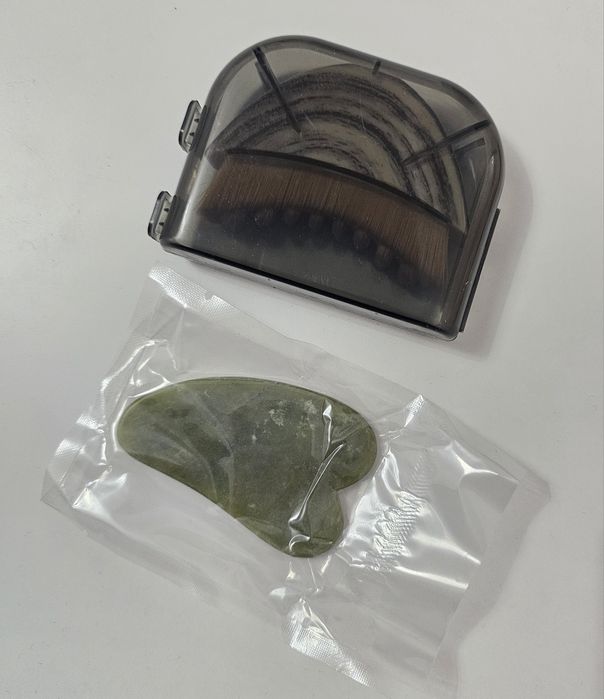 Szczoteczka do drenażu limfatycznego masażu + kamień Gua Sha Jadeit