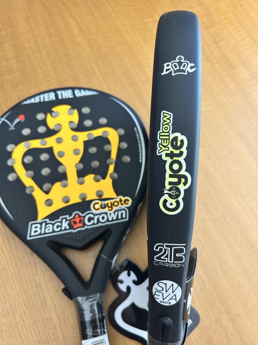 Raquete Padel BlackCrow, carbono,Novas
