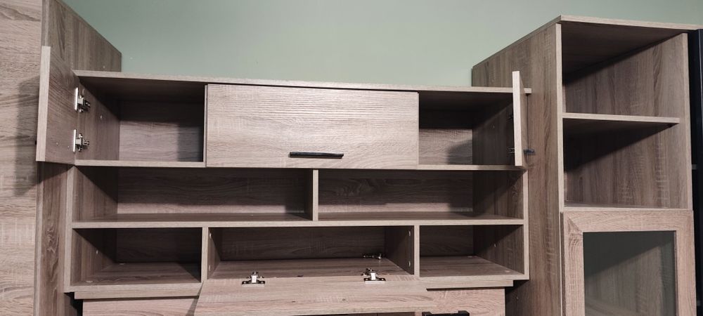 Meble plus komoda gratis pilnie!!!