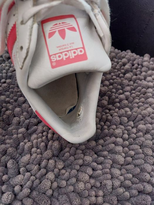 Adidas tenis rosa branco