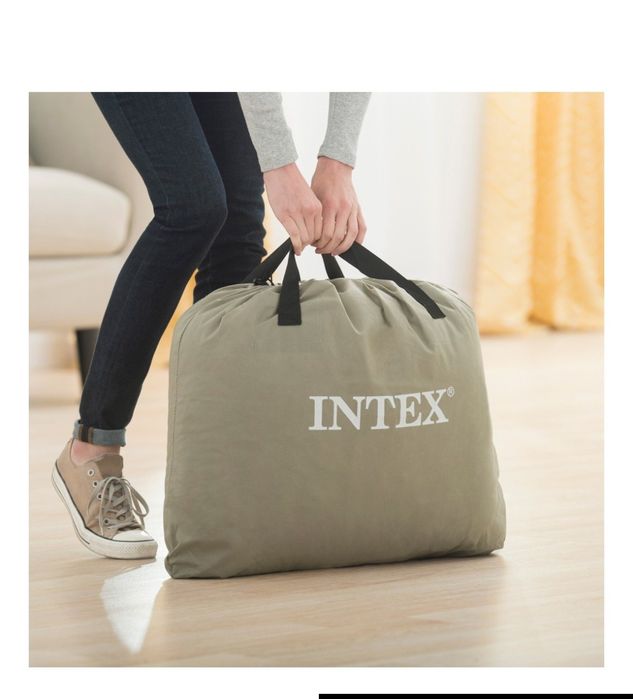Colchão Intex insuflável
