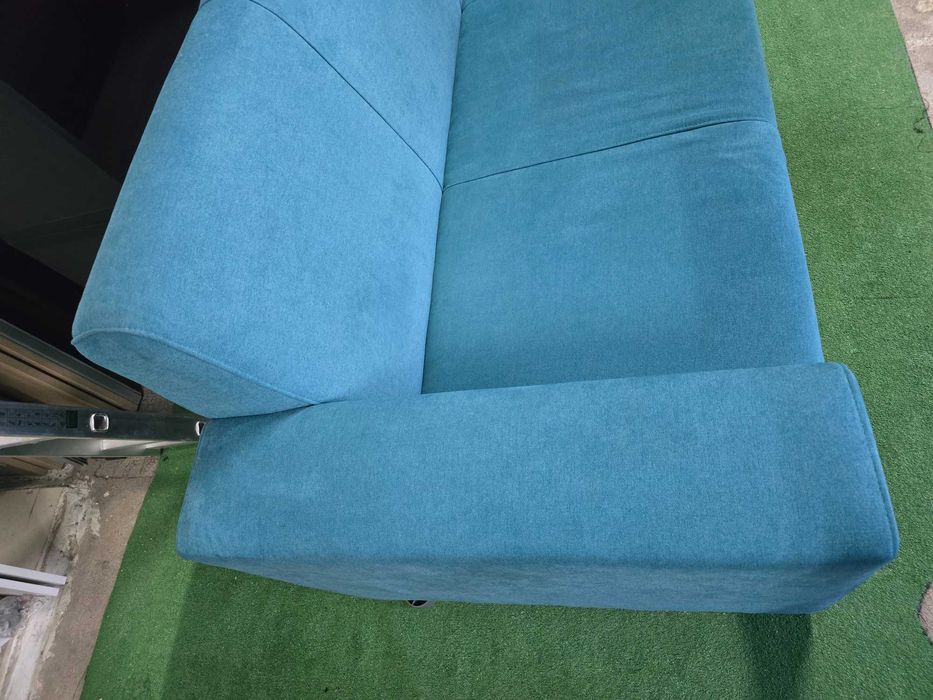 Sofá azul turquesa como novo entrega gratuita