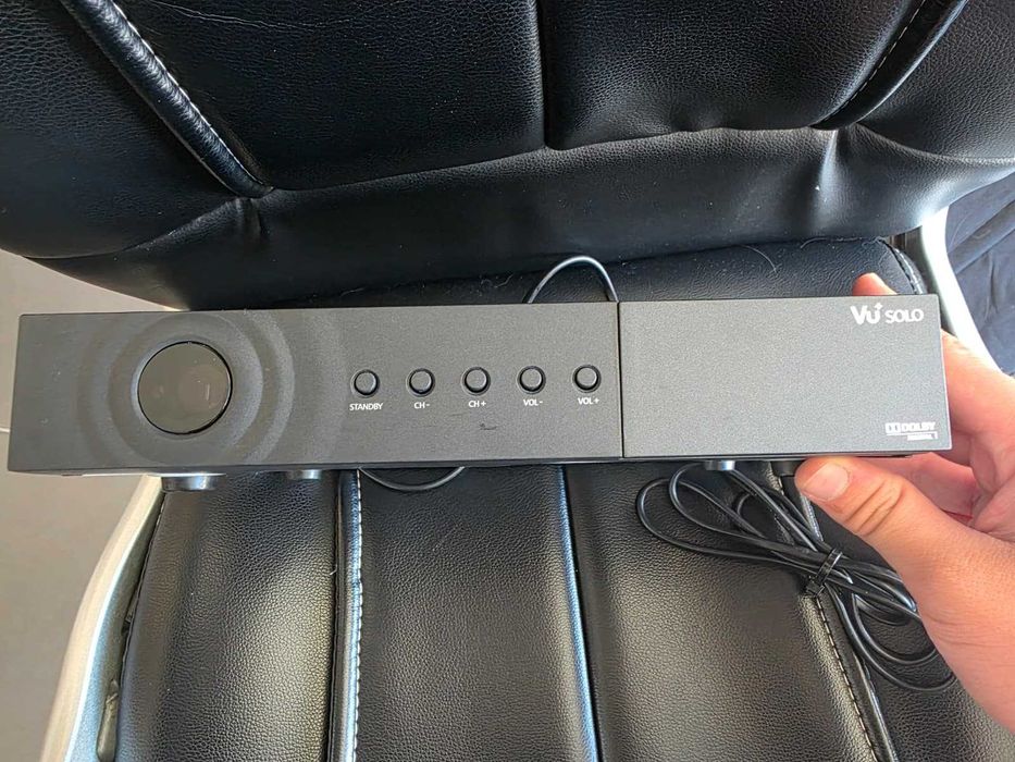 Box Satélite VU+ SOLO como nova com comando