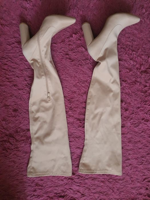 Buty damskie, kozaki długie, kremowe / beżowe z gładkiego materiału