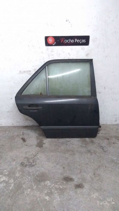 Porta Trás Dto Mercedes-Benz 200 – 300 D (124)