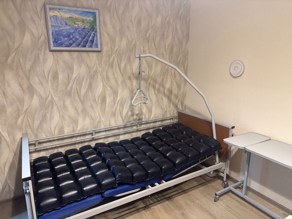 Ліжко з електроприводом Модель МО. 1.3.2-1-3-2