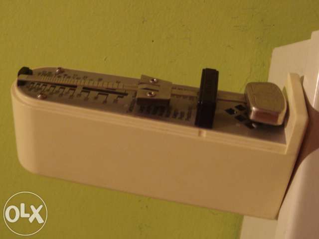 Metrometro piano antigo corda manual alemao