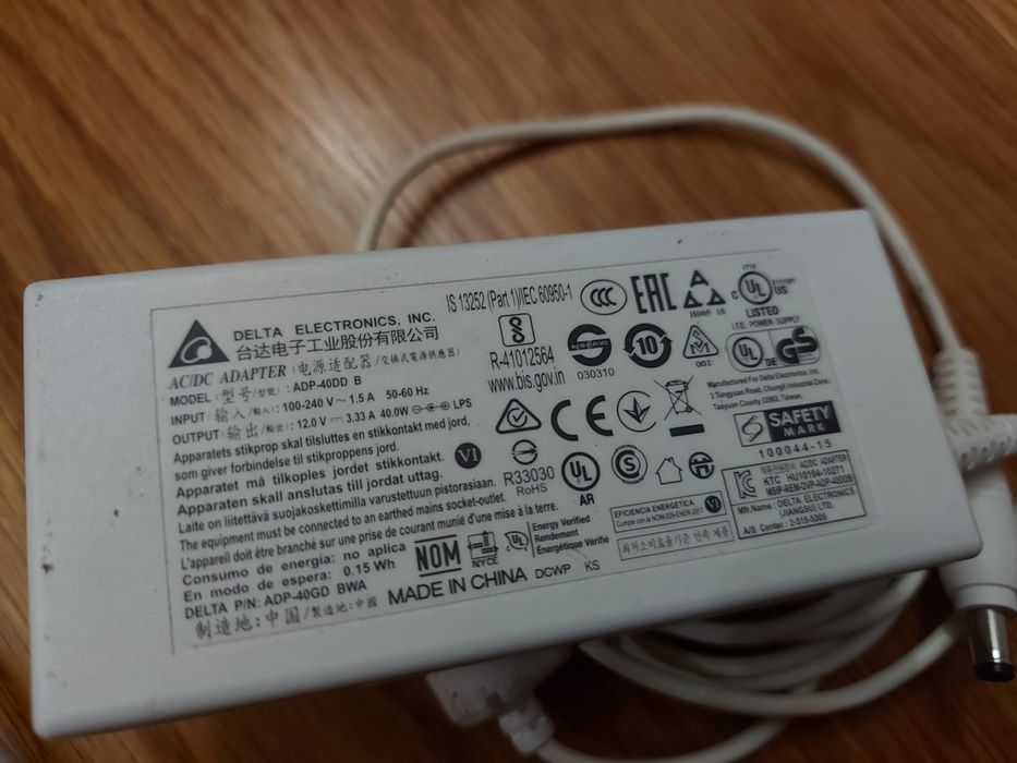 Tv philips Branca  para peças
