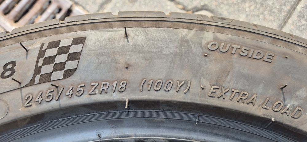 Jedna opona letnia Michelin 245/45/18