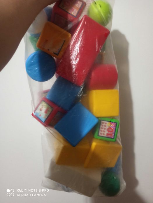 Продам дитячі машинки.