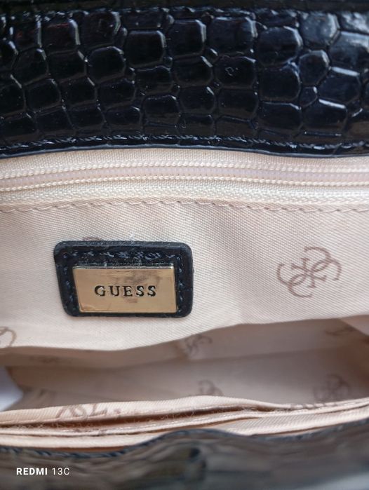 Mala Guess preta original