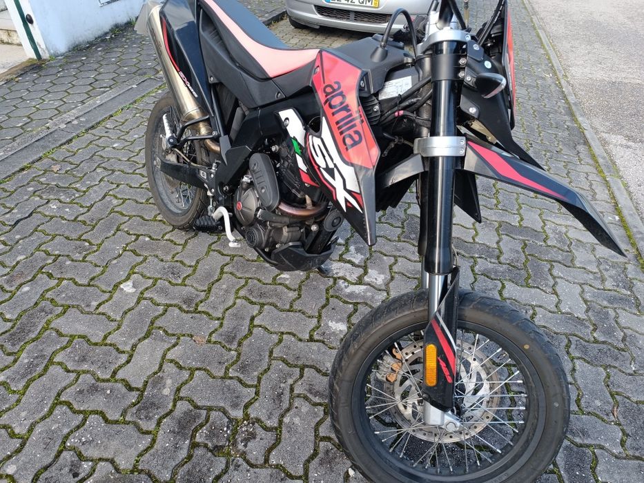 Aprilia SX 125 ano de 2022