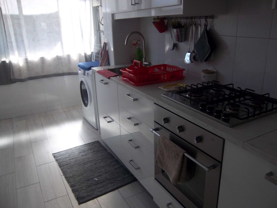 quarto para arrendar perto da Boavista