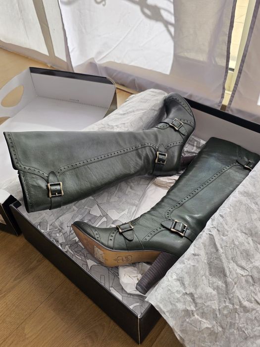 Botas de mulher até ao joelho