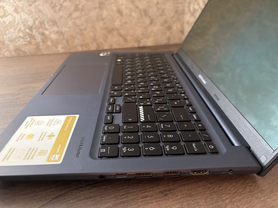 ASUS VivoBook 15 / Ryzen 7 / OLED / 1TB SSD / Отличное состояние