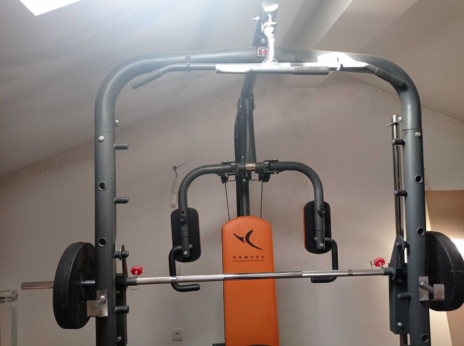 BM900 Domyos Máquina ginásio multifunções