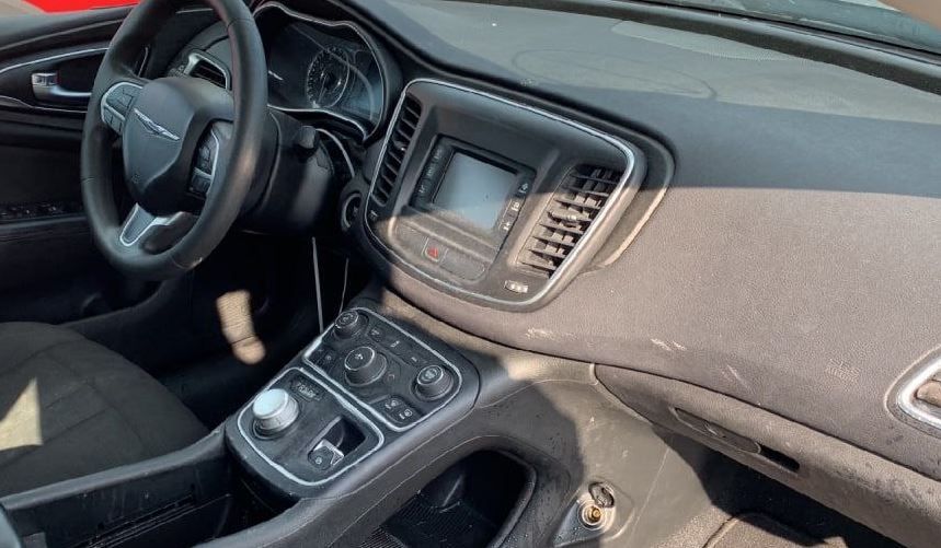 Торпеда панель приборов безопасность  торпедо Chrysler 200 розборка