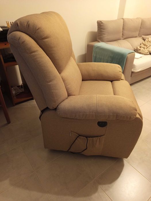 Vendo Poltrona Nova