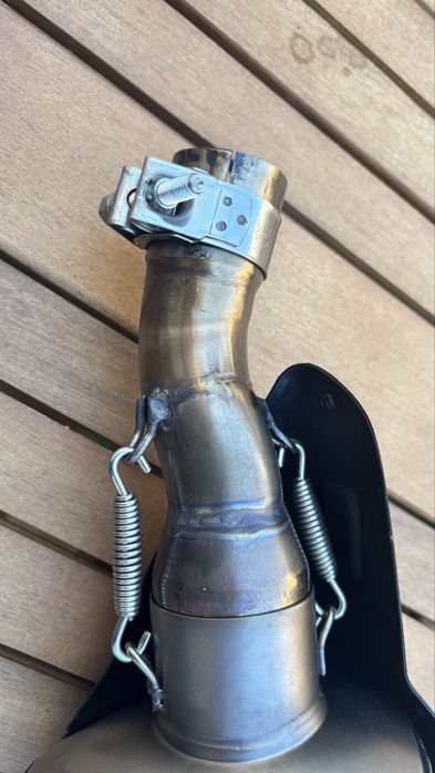 Panela Escape réplica AKRAPOVIC