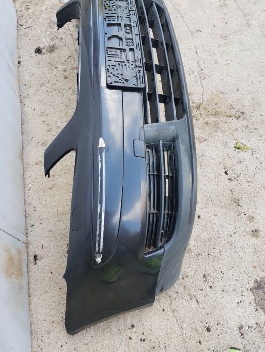 Zderzak przód przedni VW Touran 1 spryskiwacze