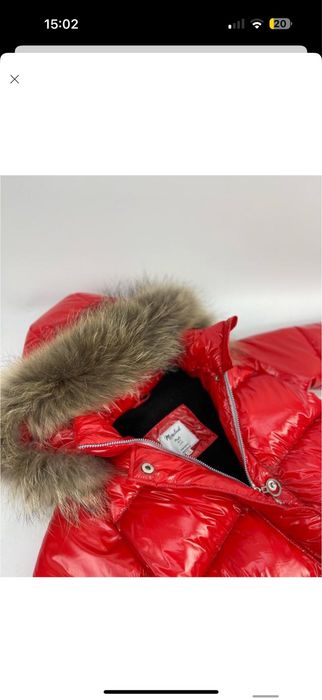 Пуховик натуральний мех дуже класний колір водонепронекний