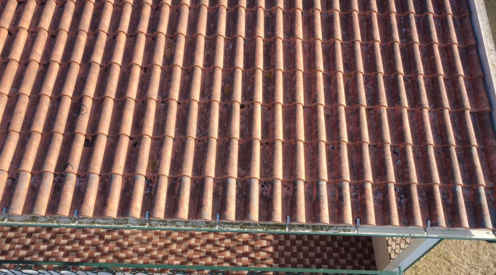 Limpeza e impermeabilização de telhados