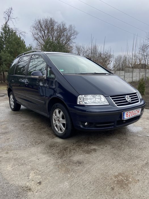 Volkswagen Sharan 2.0TDI авто для зсу