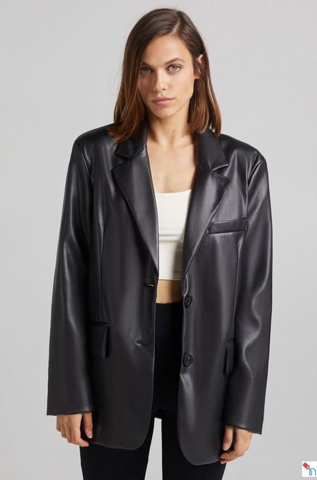 Bershka p M жіночий піджак зі штучної шкіри