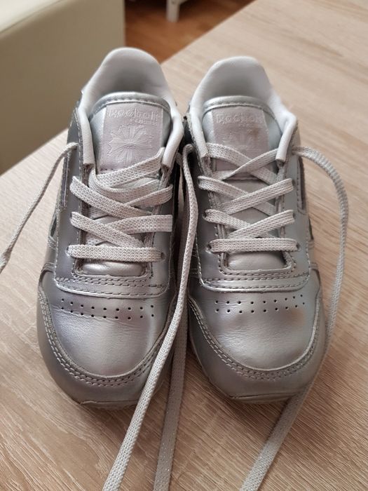 Adidasy srebrne metaliczne Reebok Classic