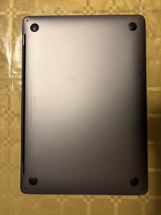 Apple MacBook Pro 13