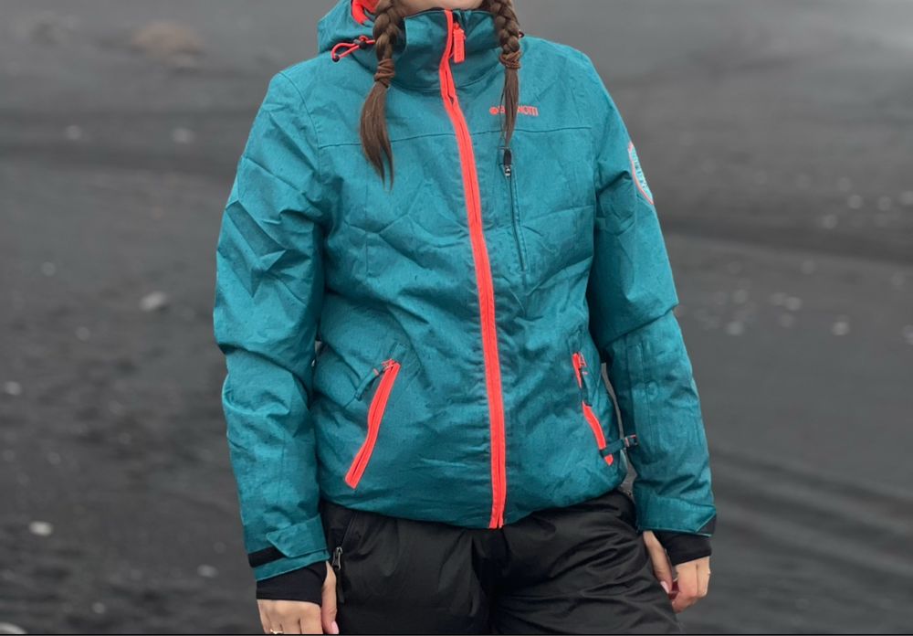 Куртка лижна розмір М